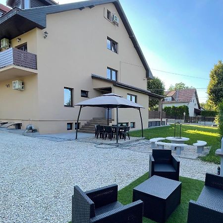CITY Apartmanház Balatonföldvár Exterior foto